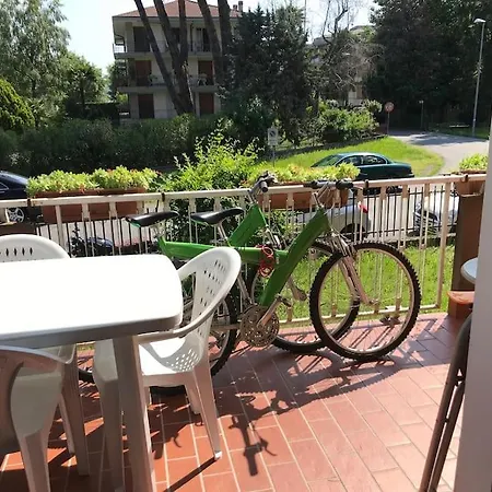 La Terrazza Con Le Biciclette A Due Passi Dal